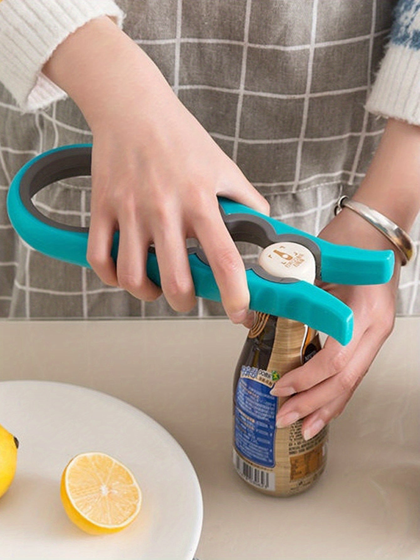 Deschizător Borcane & Conserve 4 în 1 - Ergonomic, Ușor de Utilizat pentru Vârstnici și Mâini Slăbite